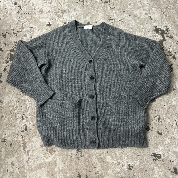 Aritzia Wilfred Cardigan Size Large - Gray - Picture 1 of 3